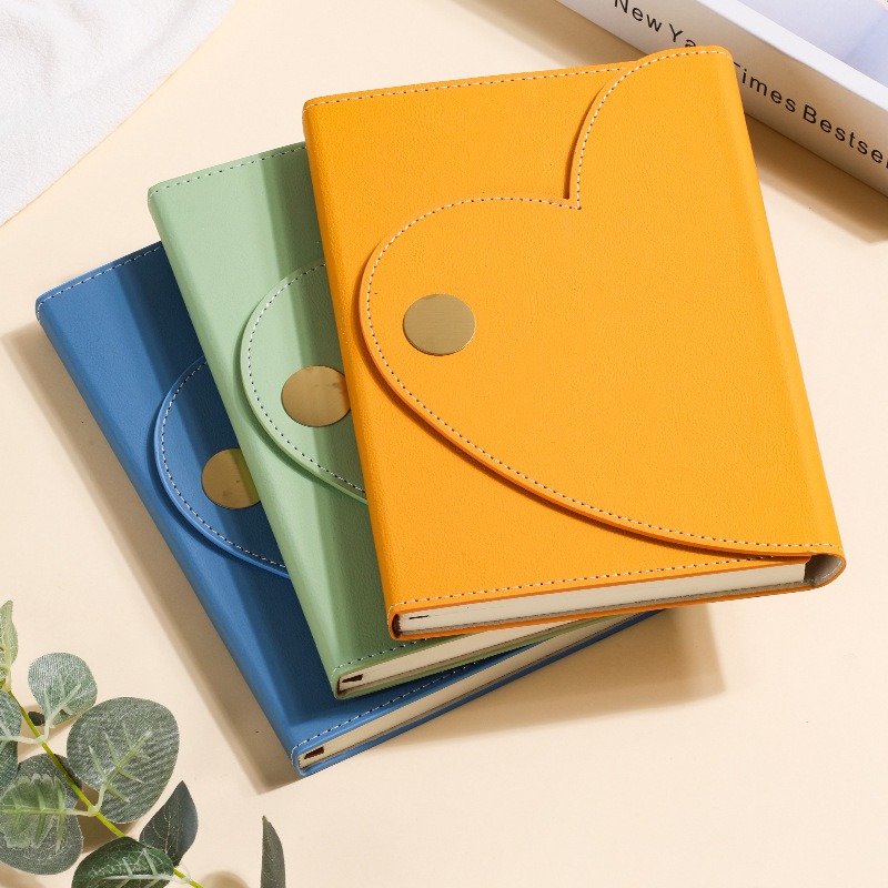 Fashion Magnetic Snap Leather  Notebook